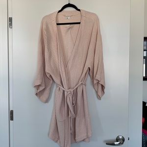 Soma pale pink waffle robe
